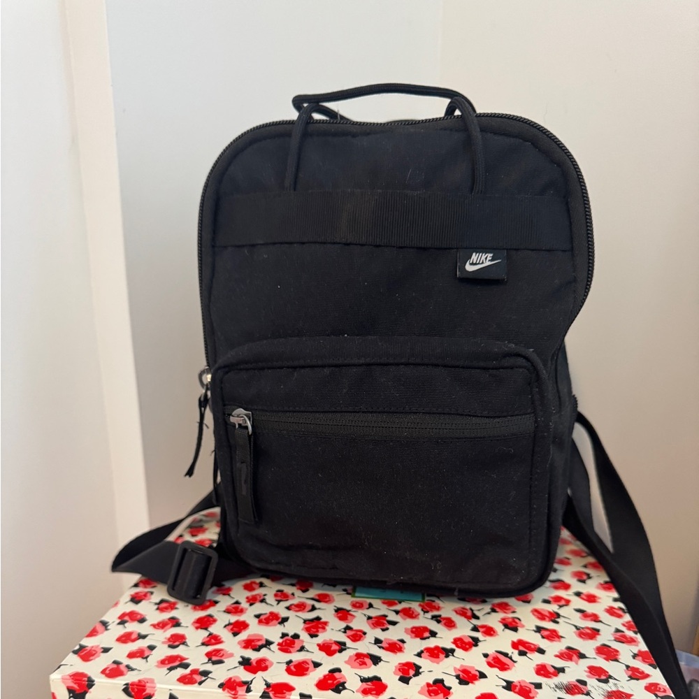 Nike Tanjun Mini Backpack
